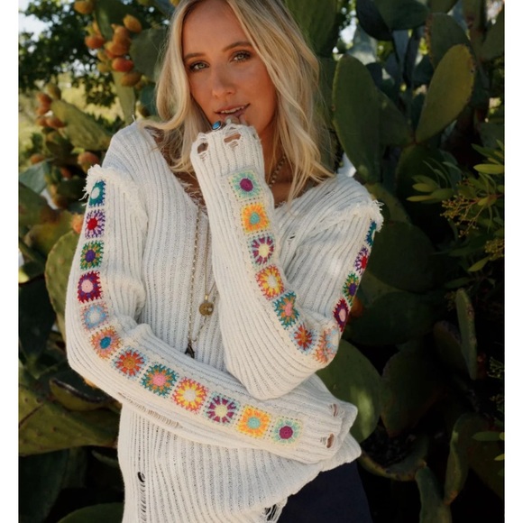 POL Colorful Crochet Patterned Women's Sweater - Picture 1 of 8